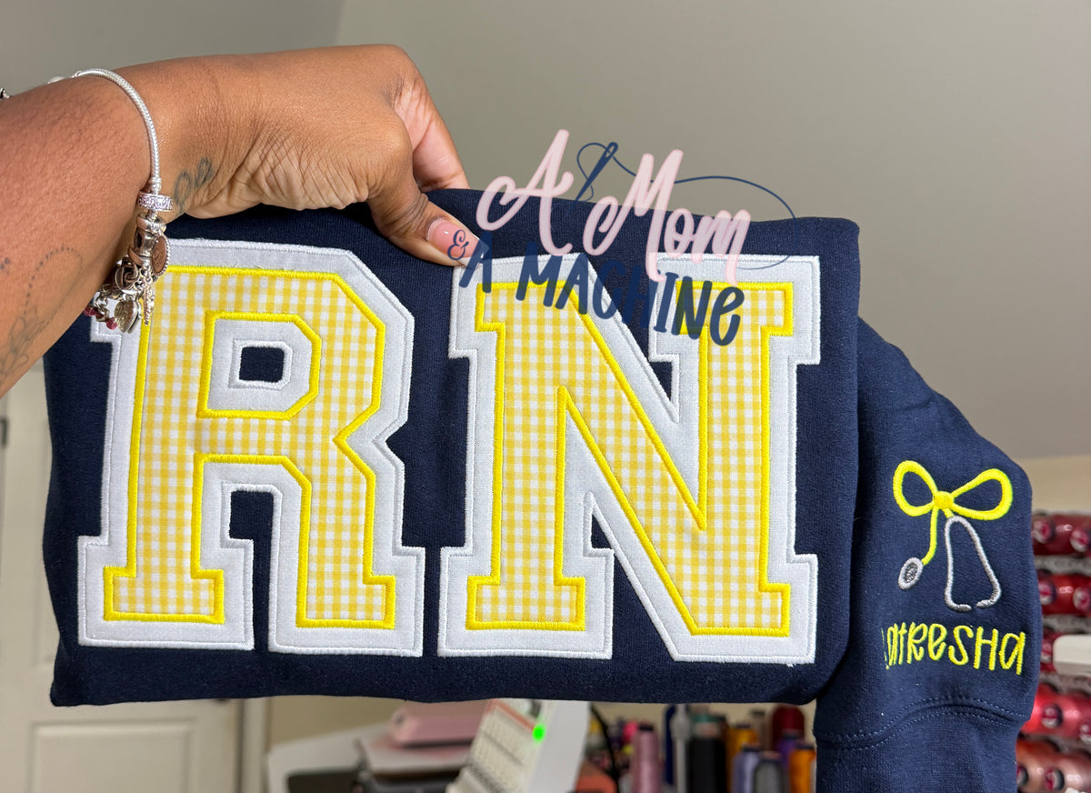 RN APPLIQUE SWEATSHIRT