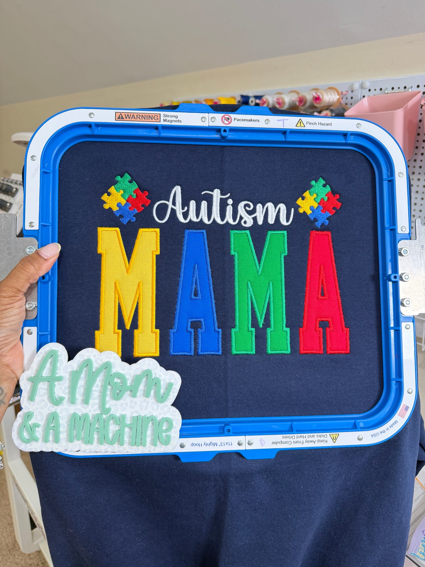AUTISM MAMA SWEATSHIRT