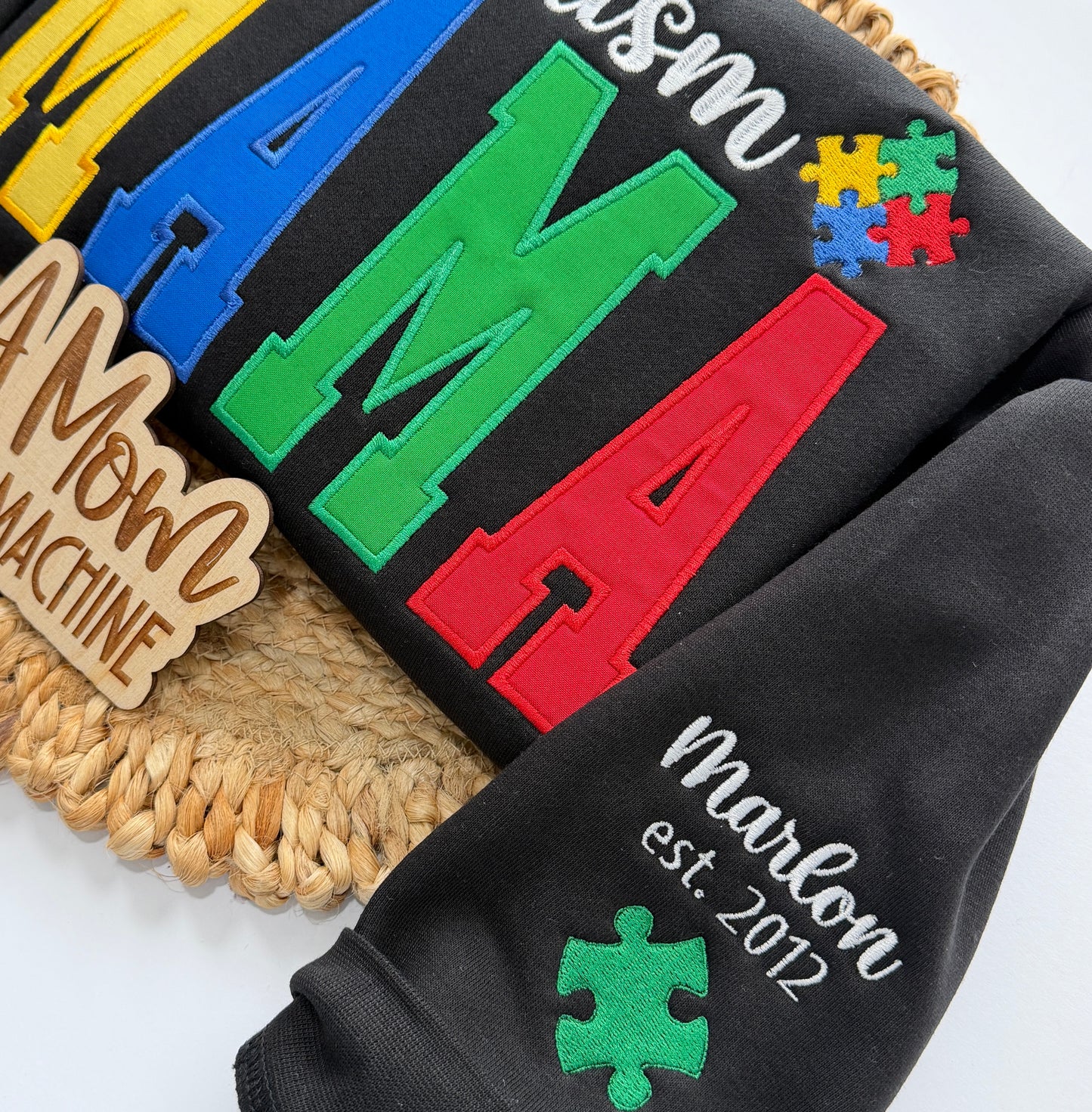 AUTISM MAMA SWEATSHIRT
