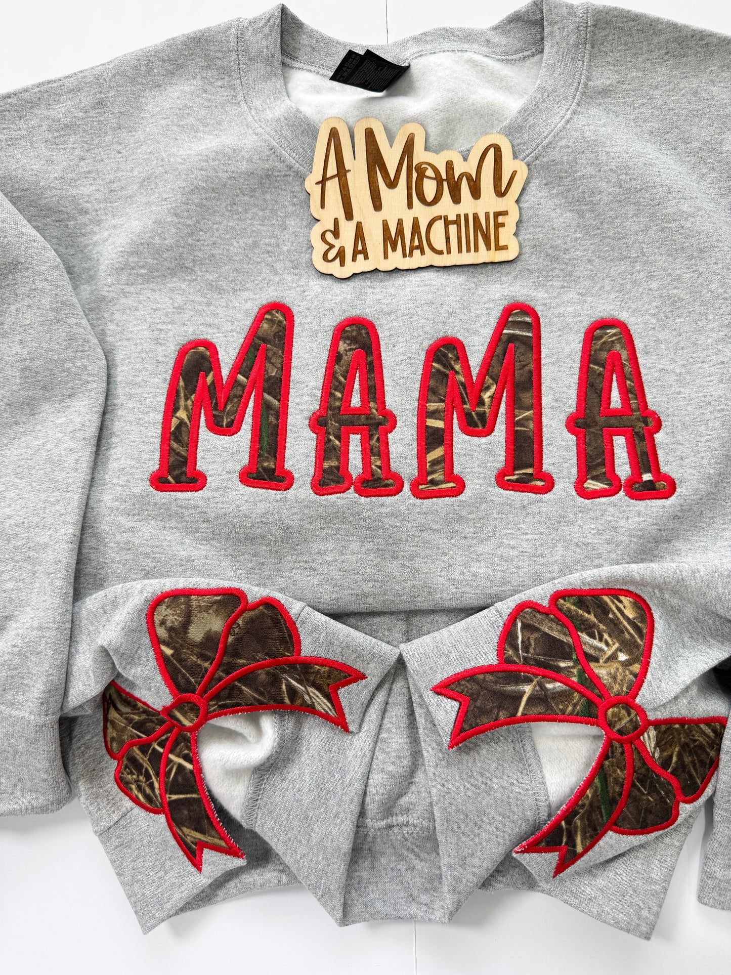 Cute Mama Appliqué Sweatshirt