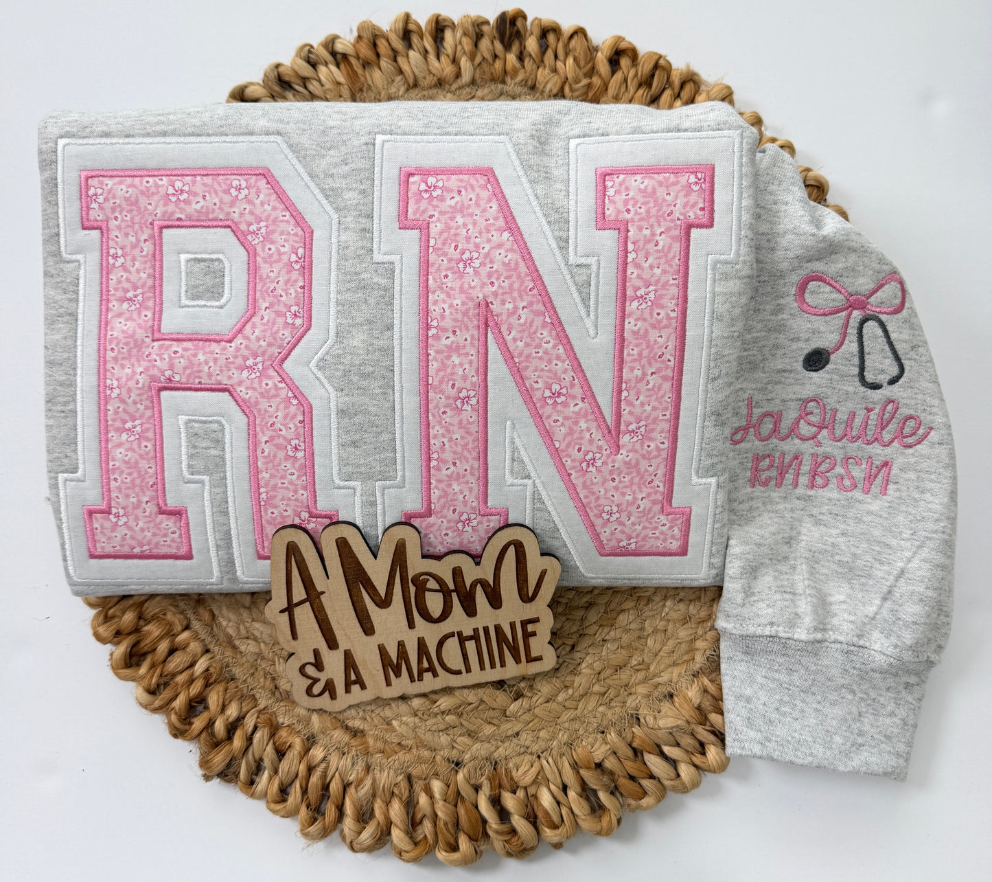 RN APPLIQUE SWEATSHIRT